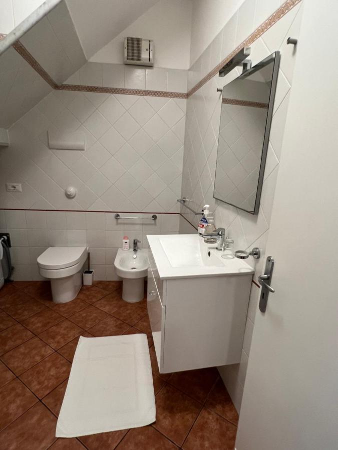 Casa Jelena Apartment Чефалу Екстериор снимка